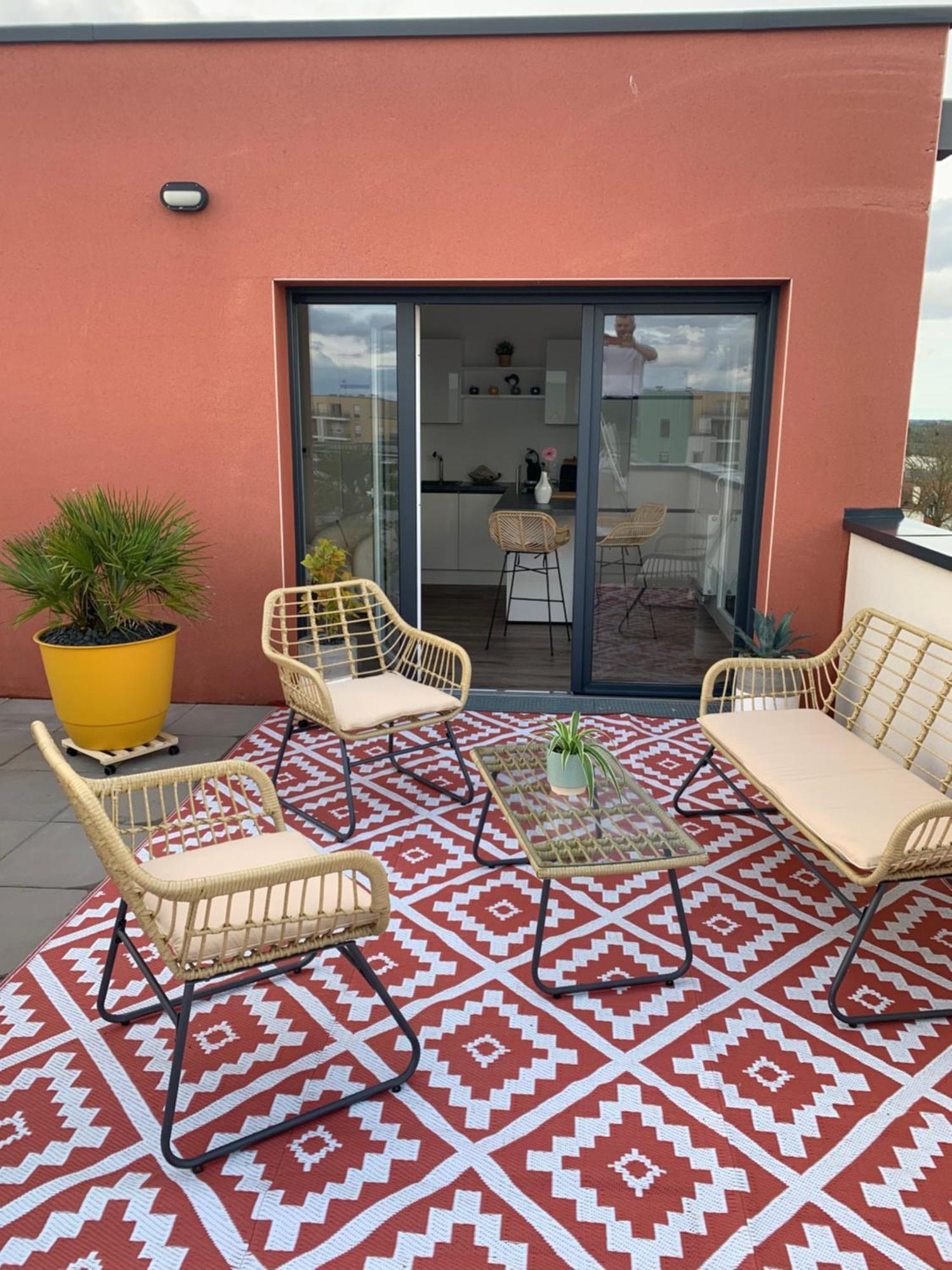 Le Rooftop D'isa Colombelles